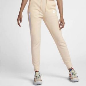 Nike Sportswear womens fleece tech pant